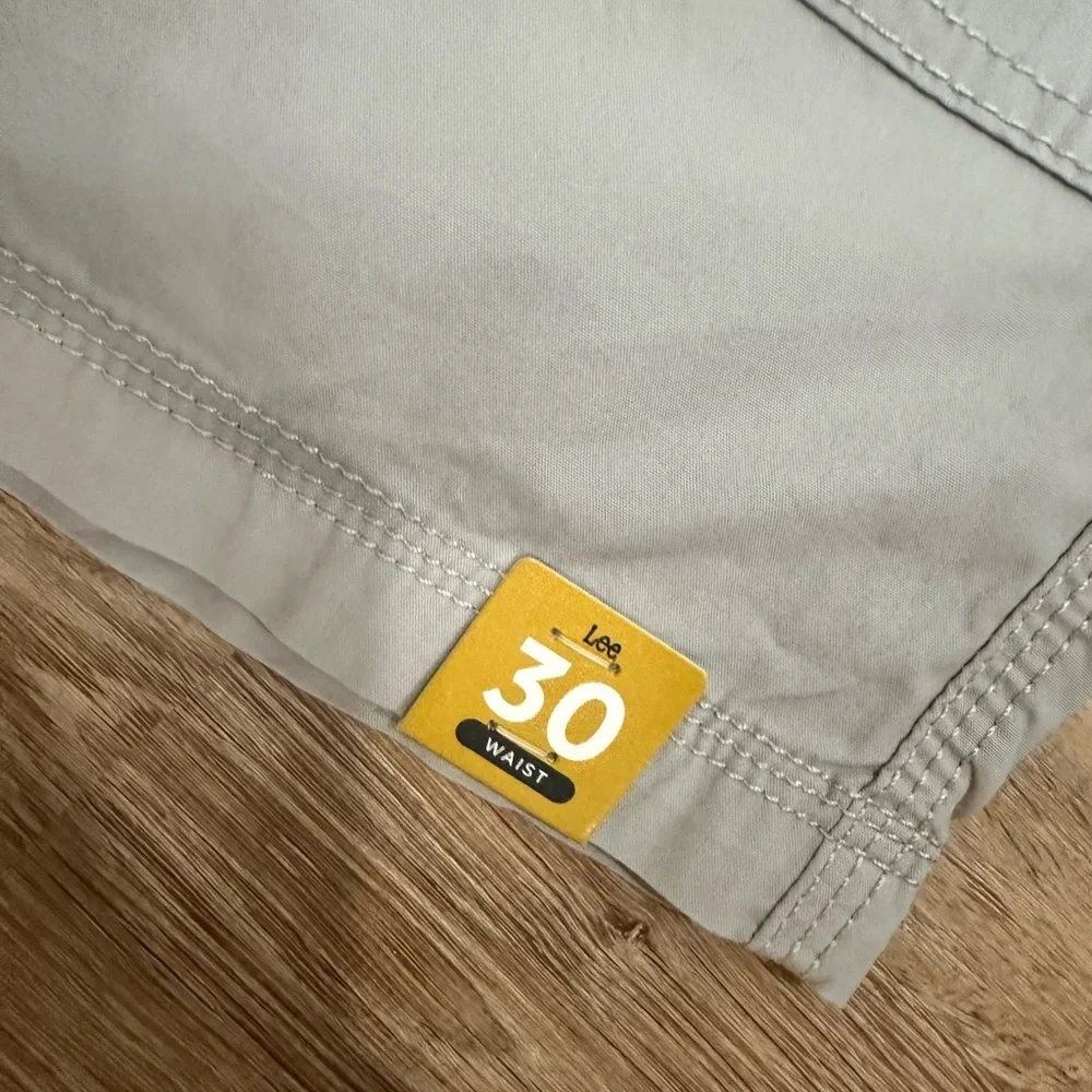 Lee Gray Cargo Shorts with Utility Design